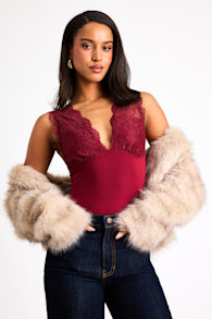 Tazia Dark Red Lace Knit V-Neck Tank Top 1
