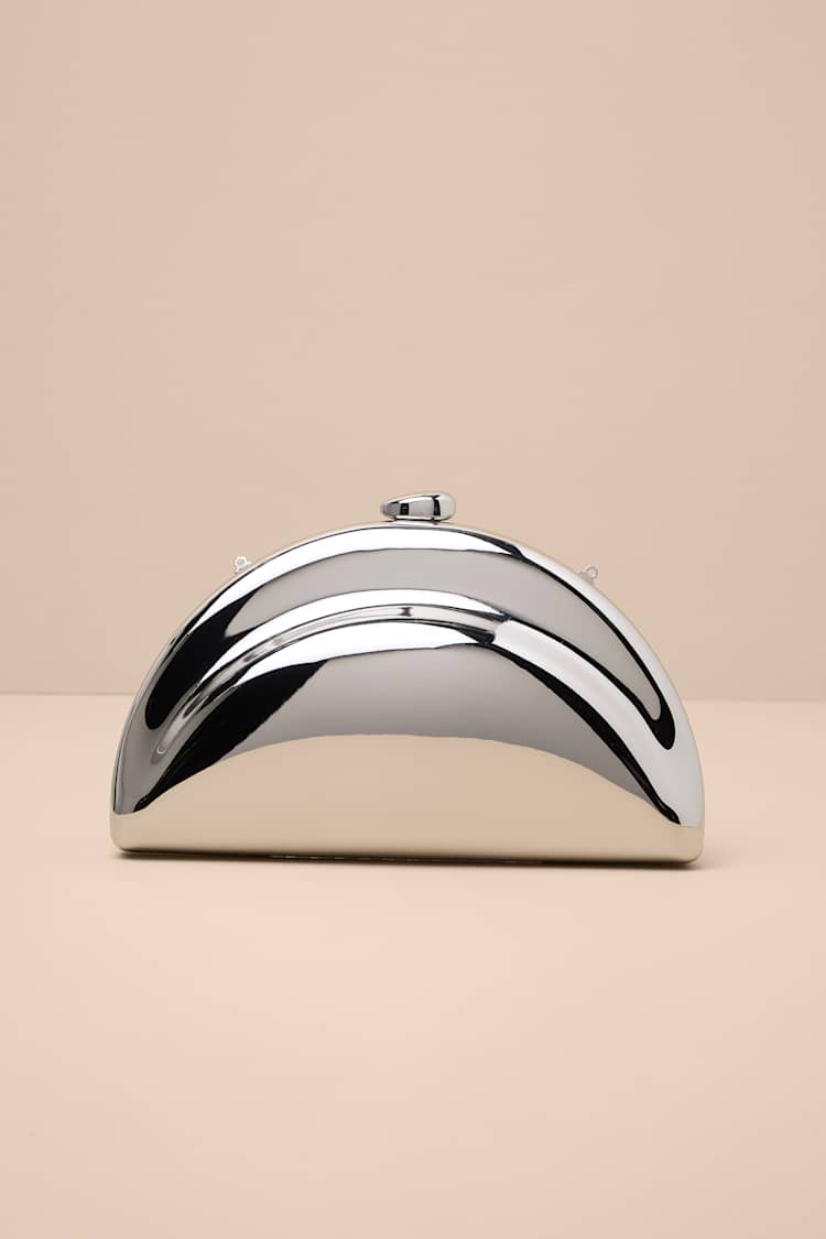 Yasiah Silver Hard Case Clutch