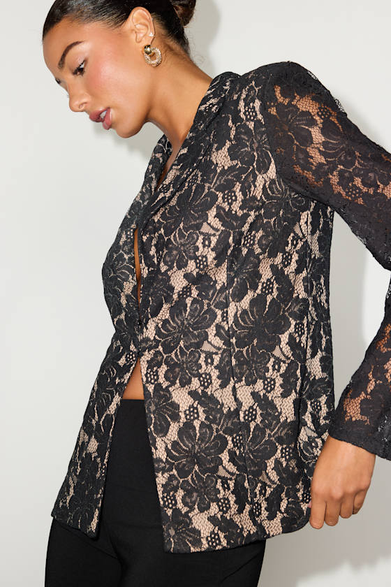 Tehra Black and Beige Lace Hook-and-Eye Blazer 2