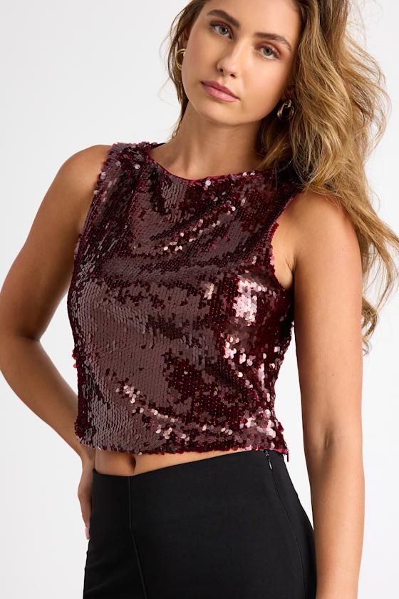 Chelia Shiny Burgundy Sequin Cropped Tank Top 1