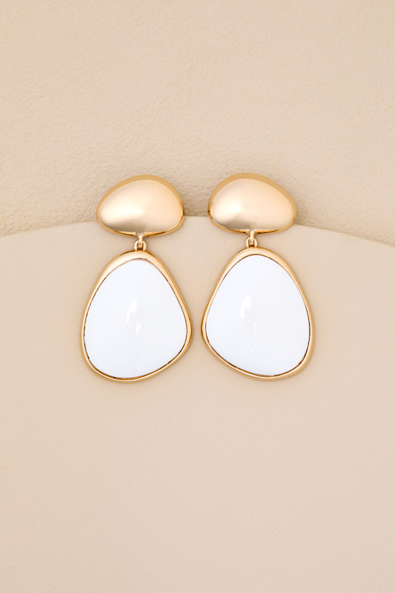Mar 18KT Gold and White Statement Earrings