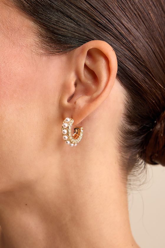 Maeda 14KT Gold Pearl Hoop Earrings 1
