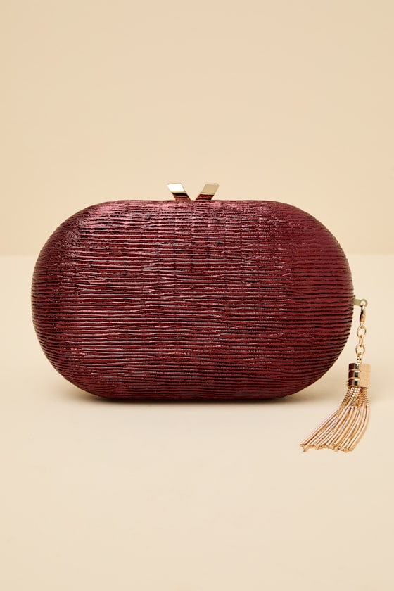 Sansone Wine Red Textured Clutch