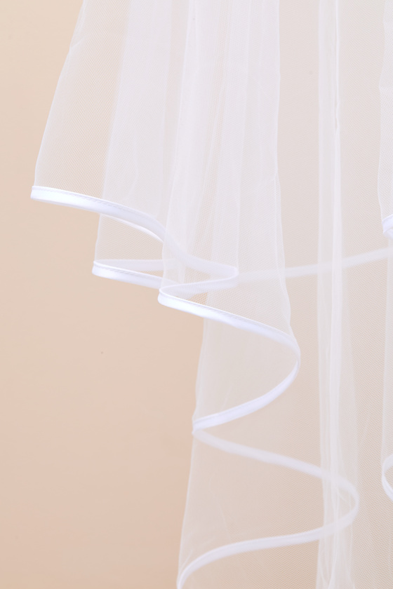 Tiffany White Tulle Satin Trim Veil - thumbnail 6