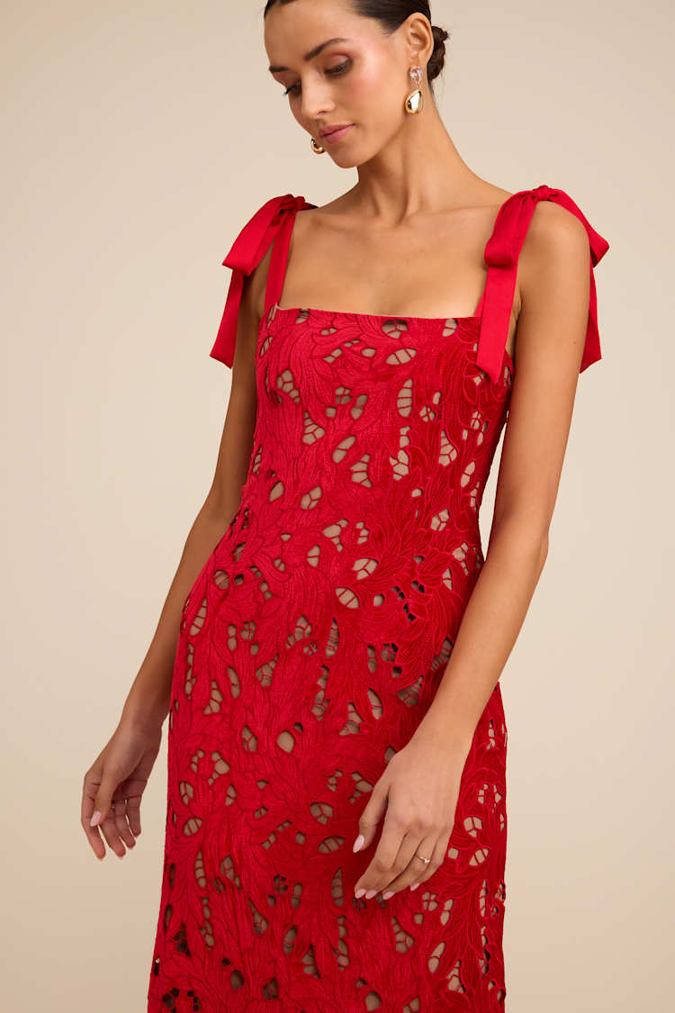 alice olivia delora fitted mock neck dress Elegant White Ethiopian Dress with Red & Gold Embroidery
