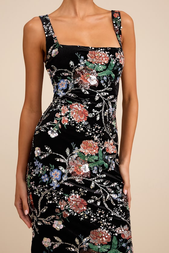 Camesha Black Multi Floral Velvet Sequin Maxi Dress - thumbnail 2