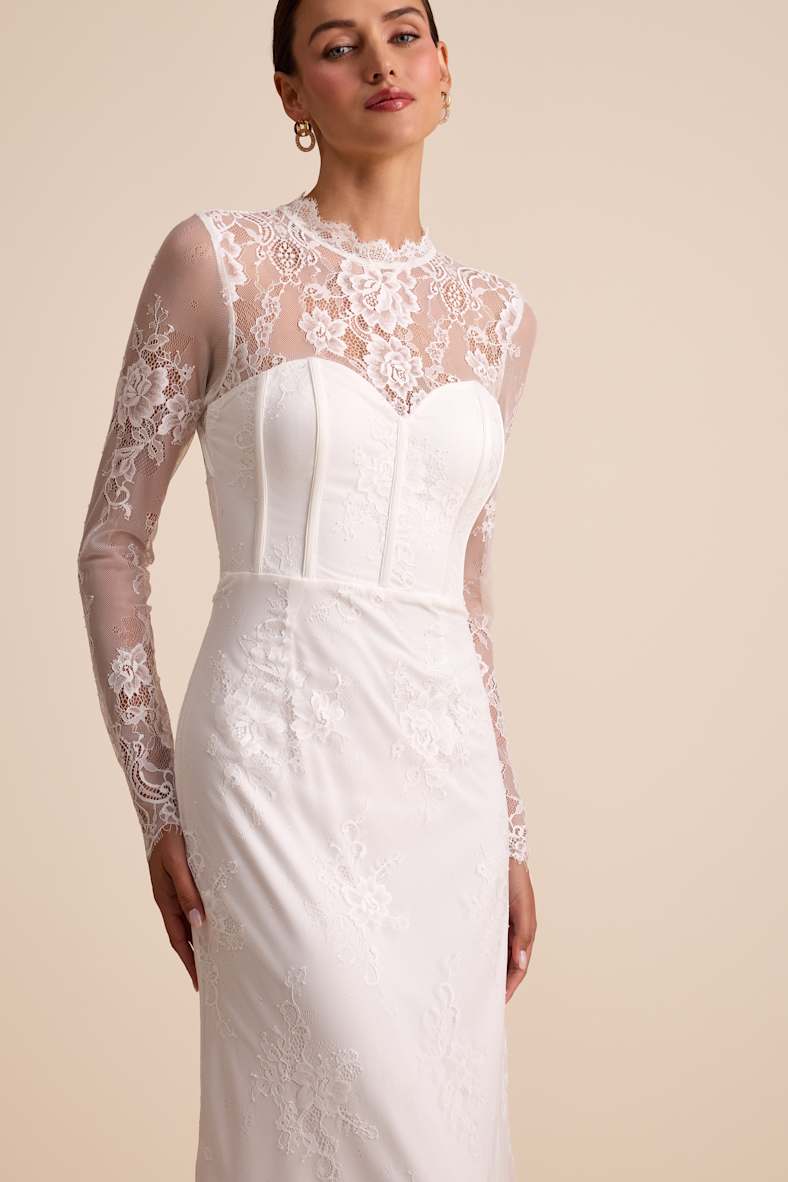 Laveau White Lace Bustier Backless Mermaid Maxi Dress