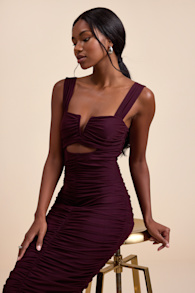 Aelara Dark Plum Mesh Ruched Trumpet Midi Dress 1