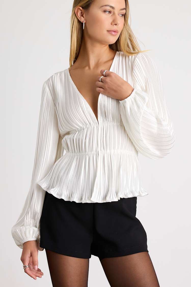 white long sleeve cup detail hook and eye bodycon dress Chase Your Bliss Long Sleeve Twist Bust Bodycon Dress White