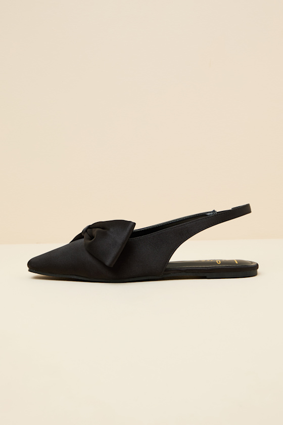 KYLEIGH: BLACK 1