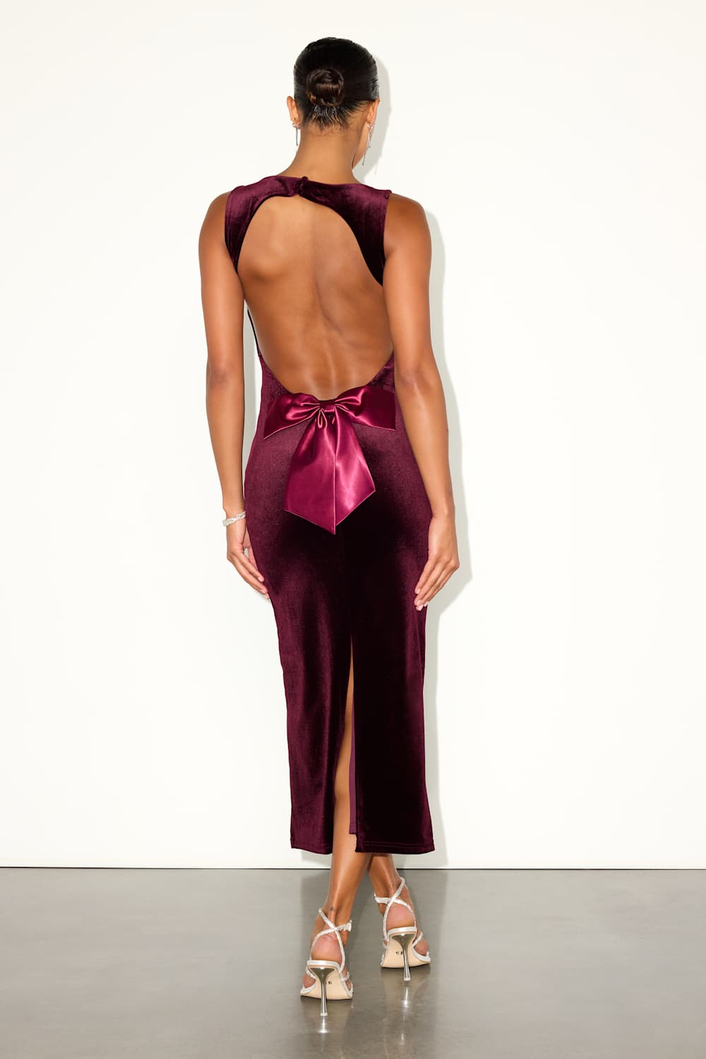 Florentina Burgundy Velvet Backless Bow Midi Dress
