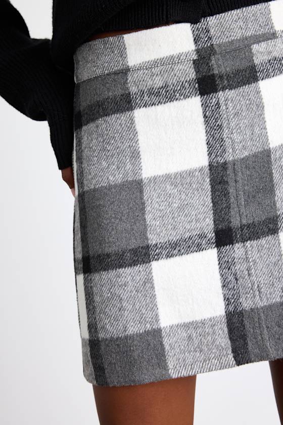 Mad For Plaid White and Grey Plaid Mini Skirt 2