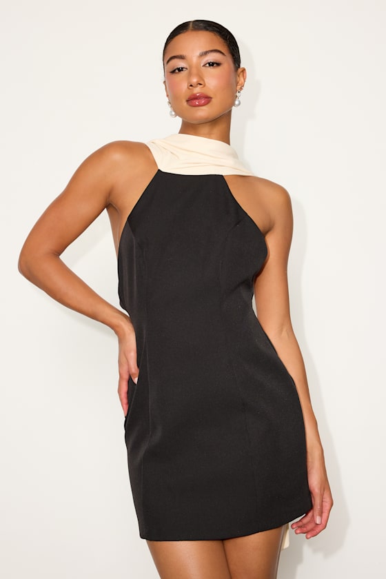 Sandri Black and Cream Backless Bodycon Mini Dress 2