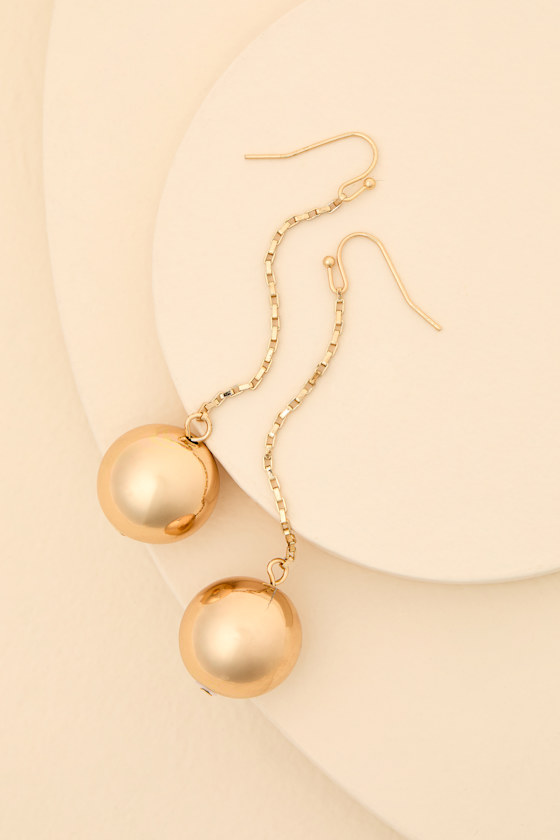 Hollis Gold Sphere Drop Earrings 1