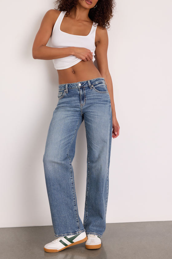 Keeper Medium Wash Low-Rise Straight Jeans 1