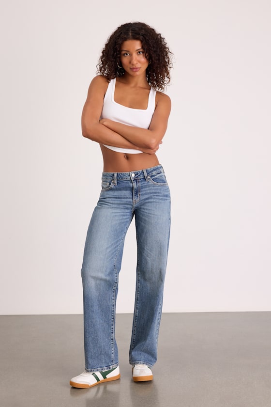 Keeper Medium Wash Low-Rise Straight Jeans 2