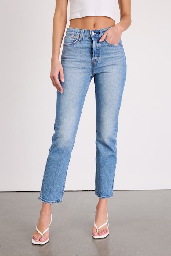 Wedgie Straight Light Blue Cropped High-Rise Jeans 3