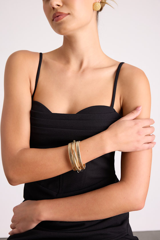 Louie Gold Textured Layered Bangle Bracelet - thumbnail 3