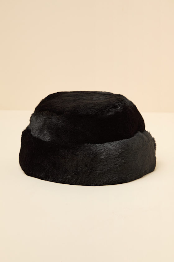Omoka Black Faux Fur Cloche Hat 1