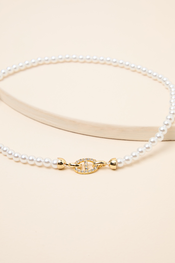 Zelda White Pearl Rhinestone Choker Necklace