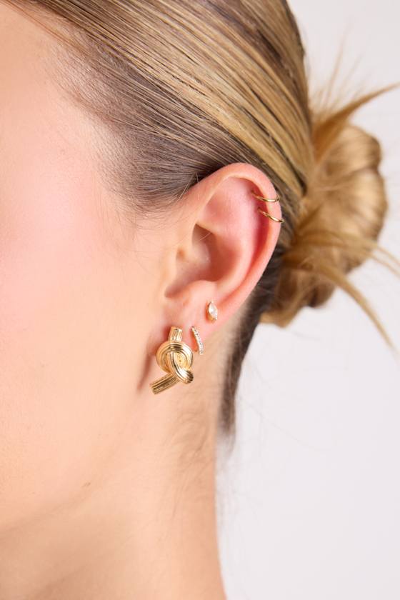 Kemran Gold Knotted Stud Earrings 1