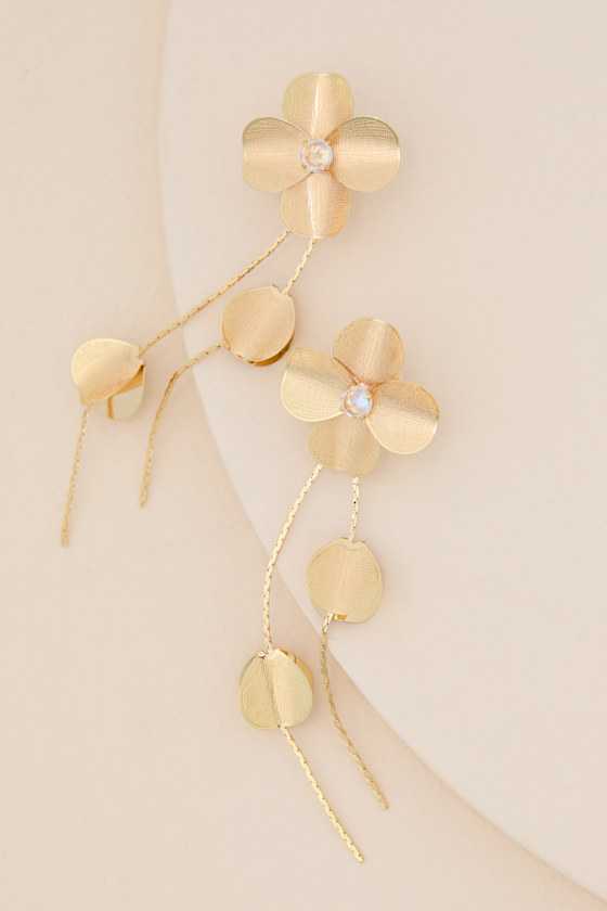 Francis Gold Flower Chain Drop Earrings 1
