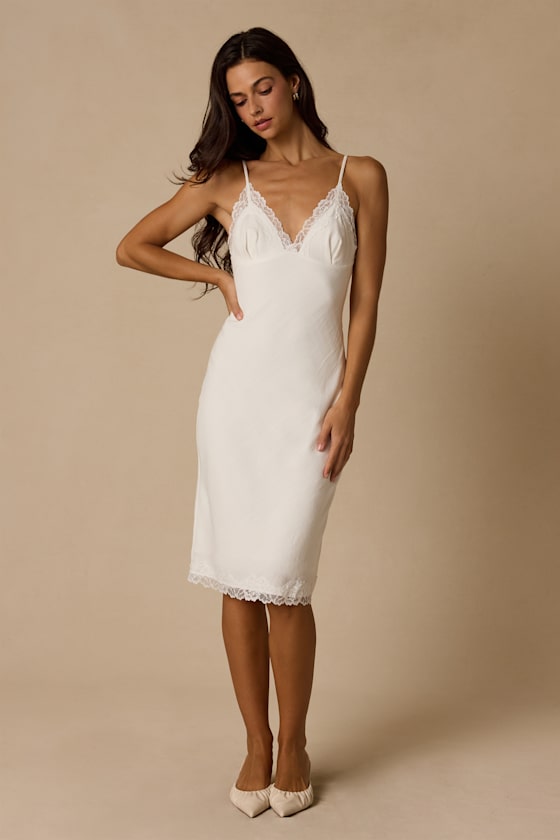 wool dress white Women's Merino Ava She is wearing the Long Back Dress For Color:Medium Wash MUJER