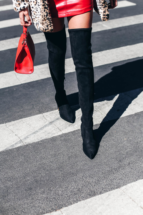 Chic Thigh High Boots - Black Suede 