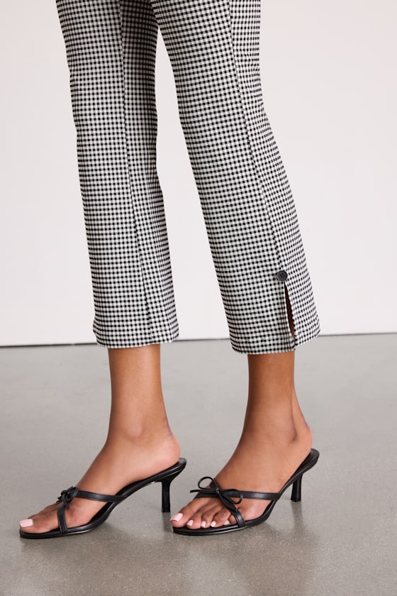 Nomi Black and White Gingham Cropped Flare Pants - thumbnail 2