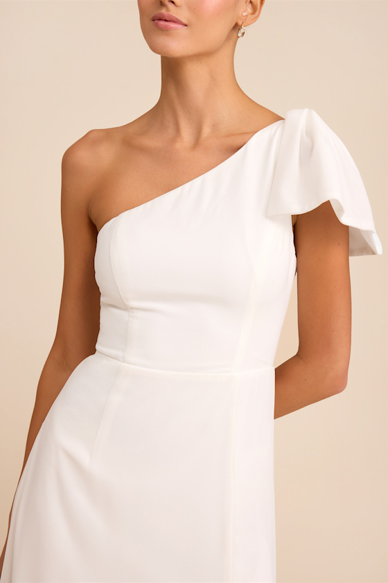 Simply Brilliant White One-Shoulder Bow Maxi Dress 2