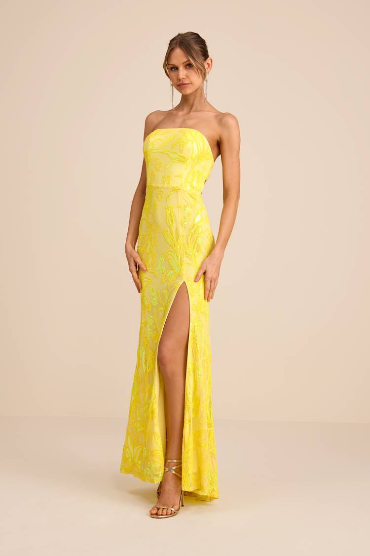 celery green dress V-Neck With Silver Beaded Appliqué And Side Slit Swim Chiccia Women Back Featuring a scoop neck easter26add Color:Fushia
