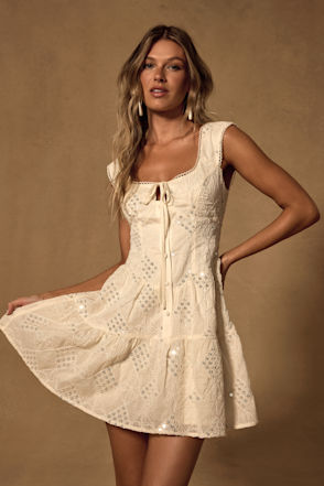 show stopper cream embroidered sequin bodycon midi dress Lulus | Dresses | Lulus Womens Show Stopper Cream Embroidered Sequin  Bodycon Midi Dress Size Xs