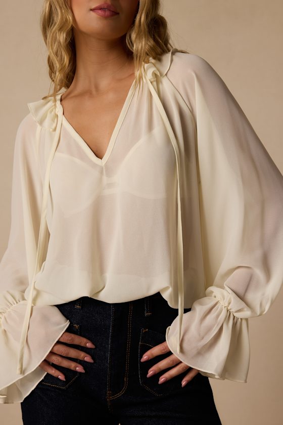 Florencia Ivory Ruffled Long Sleeve Top 2