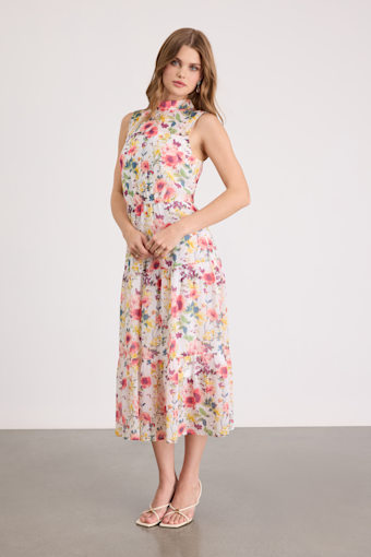 R68376: WHITE FLORAL 1