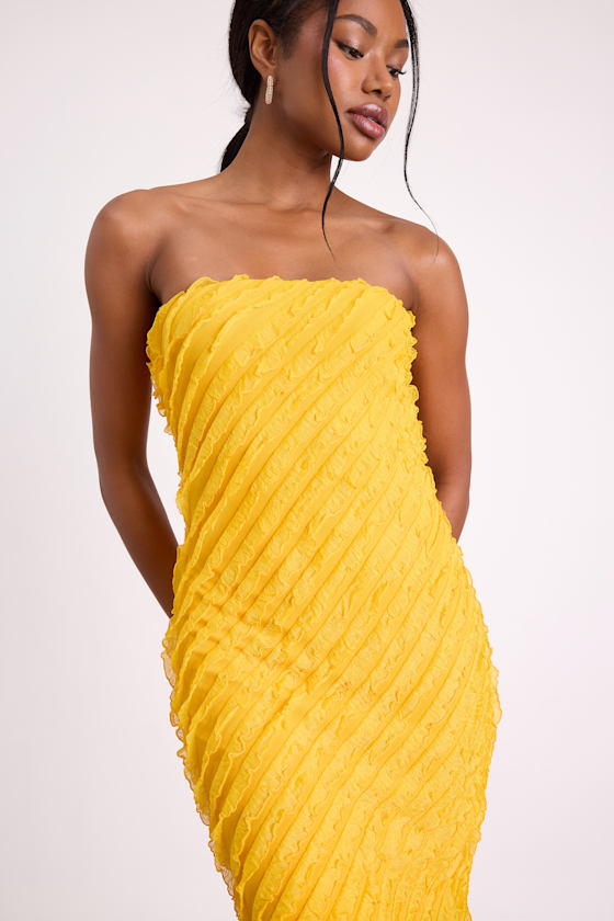 Faelyn Yellow Strapless Ruffled Midi Dress 2