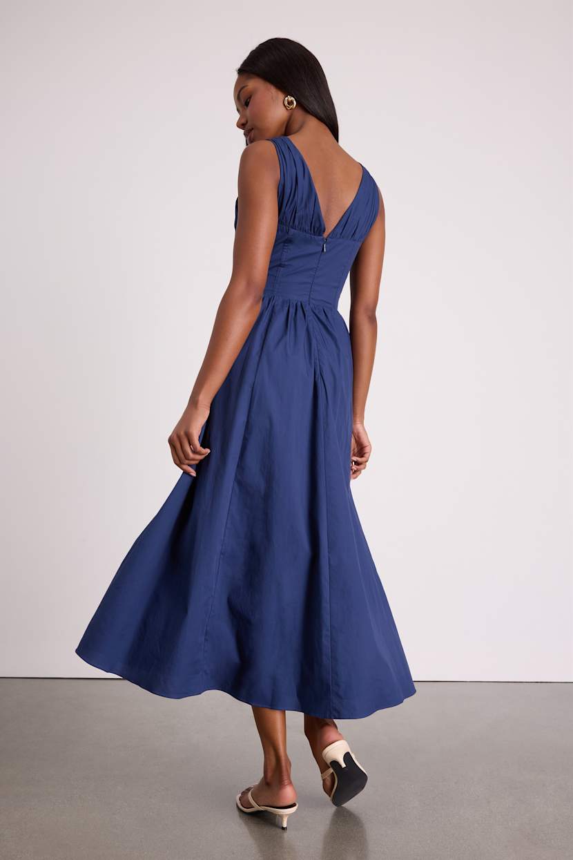 plunge back midi dress Plum PrettyLittleThing Slinky Knot Detail Plunge Maxi Dress
