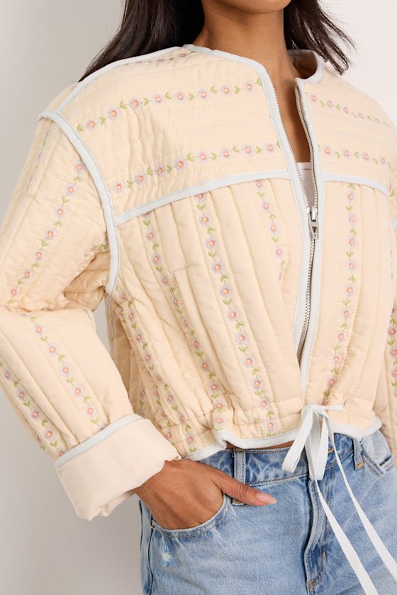Feeling Pretty Cream Floral Quilted Zip-Up Jacket - thumbnail 2