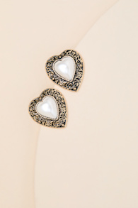 Madeira Gold Vintage Pearl Heart Earrings 2