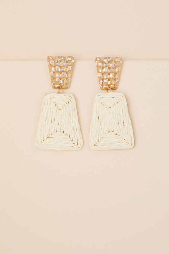 Zoya Beige Raffia Statement Earrings - thumbnail 2