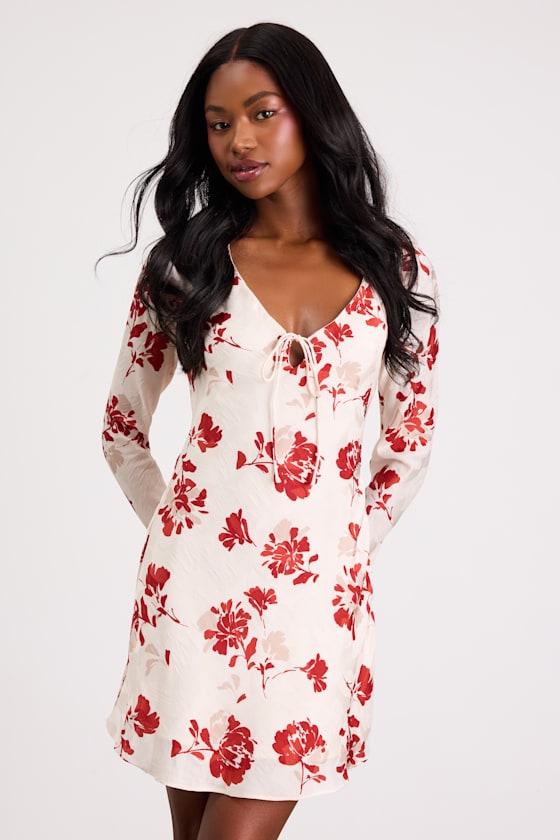 Odalis White Floral Bell Sleeve Mini Dress 2