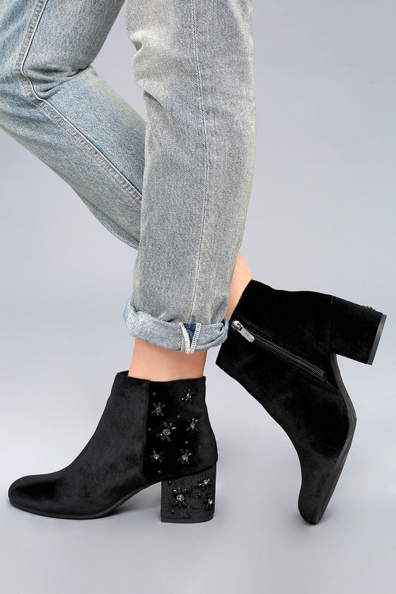 Circus by Sam Edelman Veruca - Black Velvet Booties