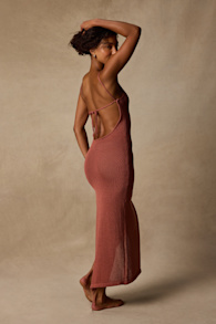 LUS129677: RUSTY ROSE 1