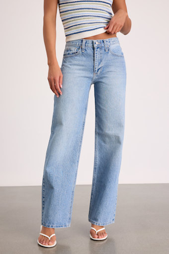 Everyday Coolness Light Wash High-Rise Straight-Leg Jeans 1