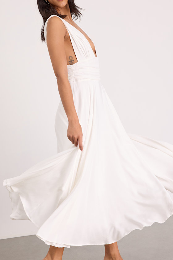 I25D5806: IVORY 2