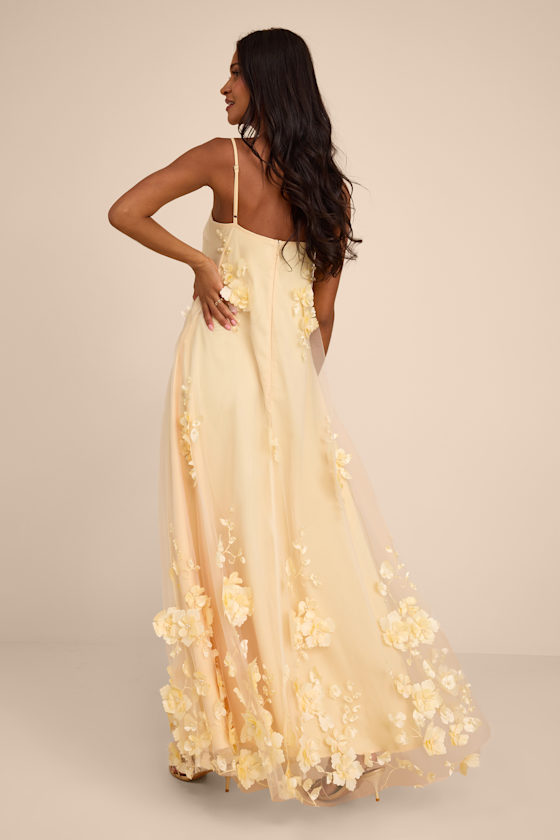 Allie Light Yellow Floral Applique Shift Maxi Dress - thumbnail 3