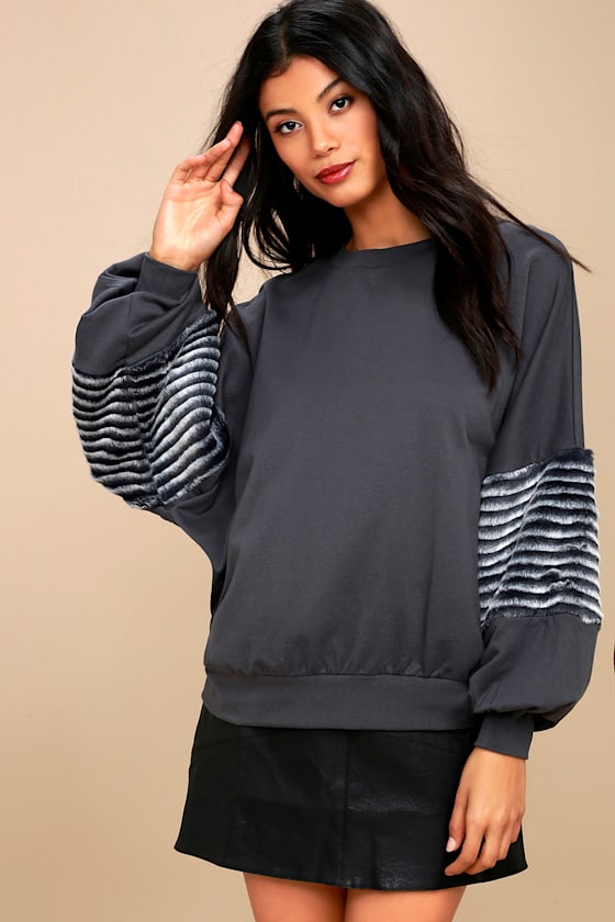 Bella Grey Faux Fur Sweatshirt 2