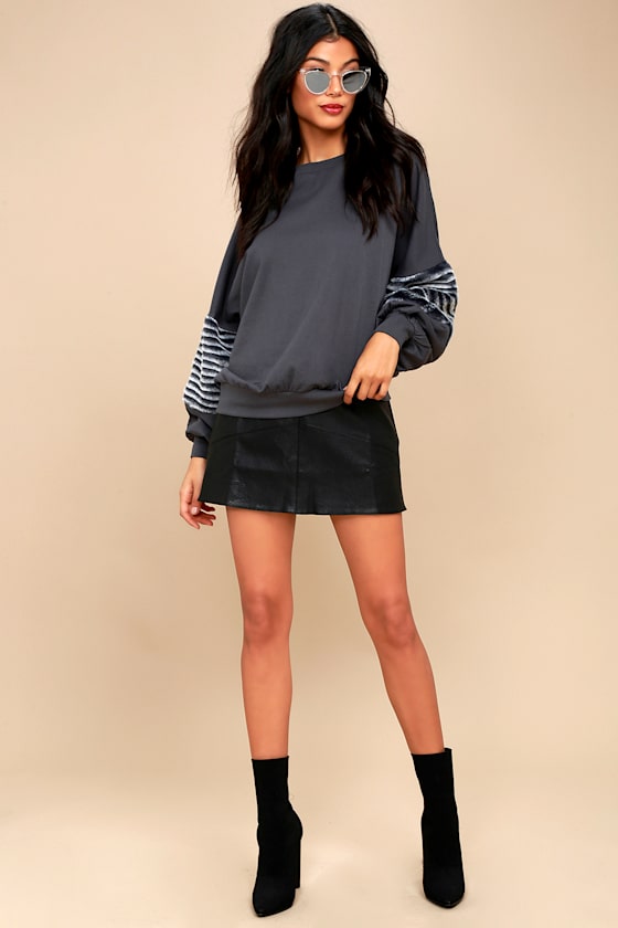 Bella Grey Faux Fur Sweatshirt 1