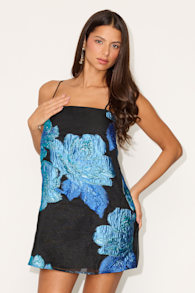 L25290: BLACK/LT BLUE/BLUE 1