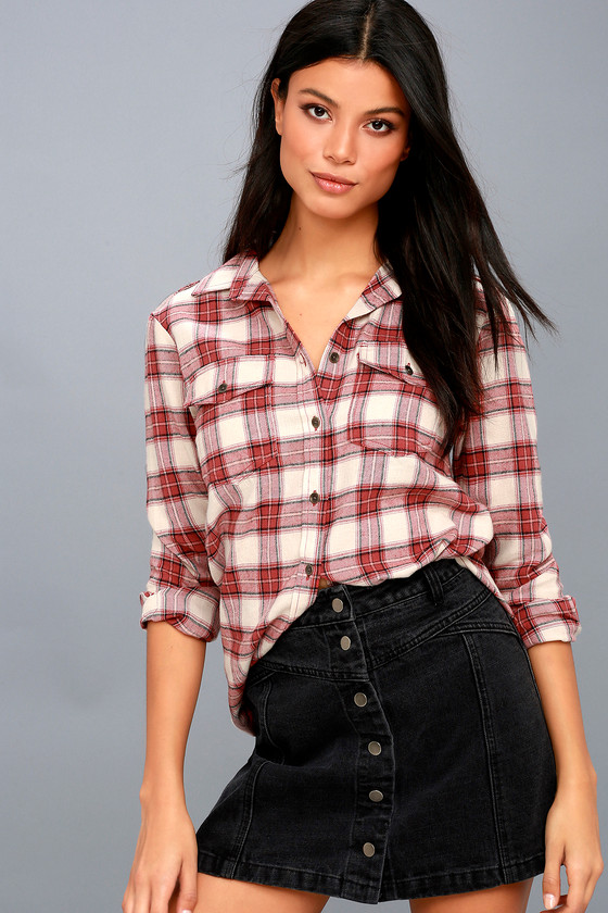 Venture Out Rust Red Plaid Flannel Button-Up Top