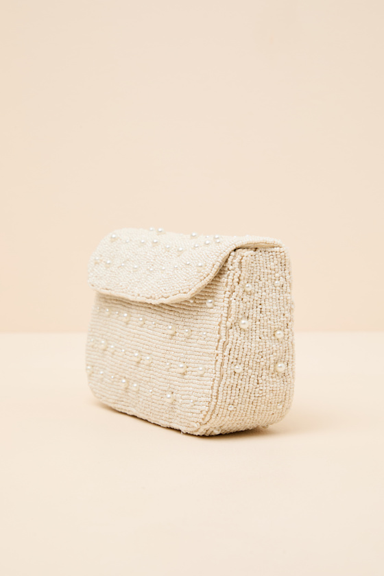 Ardea Ivory Beaded Pearl Crossbody Clutch - thumbnail 3